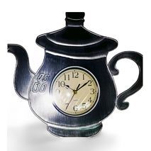 שעון קיר מעוצב .בצורה קומקום