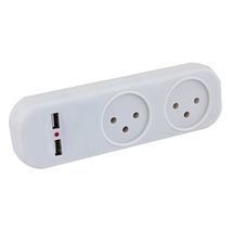 מפצל חשמל 1 ל 2.1A USB+2