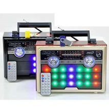 Transistor receiver with Changing lights , USB-input, memory card, MP3, Bluetooth. Powered by electricity, internal batteries and conventional batteries Golone RX-I688BT