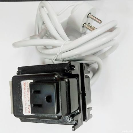 מתאם טרפו ממיר שנאי מתאם ממתח אמריקאי לחשמל AC/AC אירופאי מ 110 וולט ל 220 וולט, 65 וואט.  סקל אלקטרוניקה  SAKAL Electronics