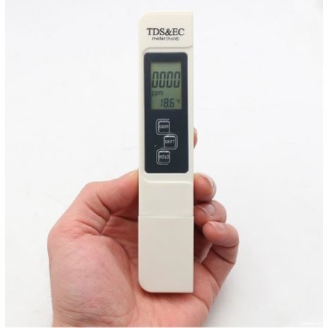 testeur d'eau TDS et EC (conductivité électrique ) mètre جهاز قياس جودة  المياه الصالحة للشرب 