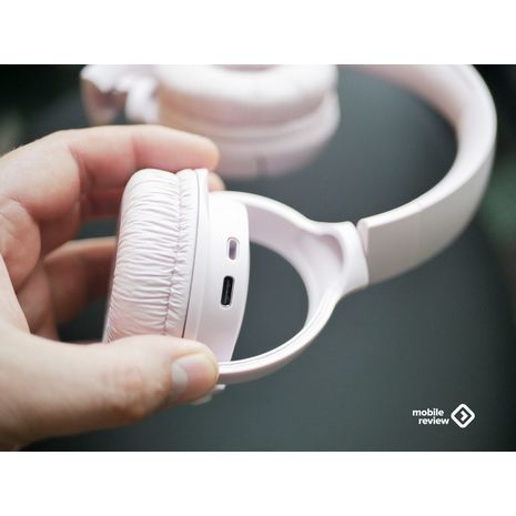 סמרטפון,  MP3/4 , iPOD stereo HI-Fi אוזניות אלחוטיות עם מיקרופון JBL TUNE 520BT