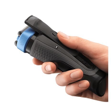 מכונת גילוח נתנת , מוגנת ממיים Braun Series 3 CoolTec CT2 Wet&Dry