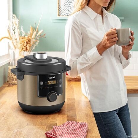 מולטי-ק cooker (מולטיקוקר) TEFAL 7.6 ליטר טורבו קיזין מקסי CY777G10