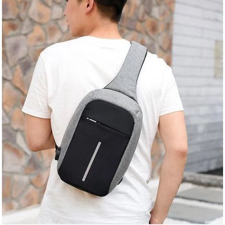 תיק צד - גב נגד גניבה עם יציאה USB