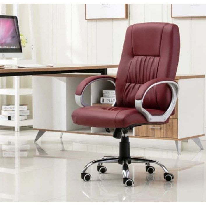 www.gamby.co.il 039341686 Boss Executive chair with high back Boss